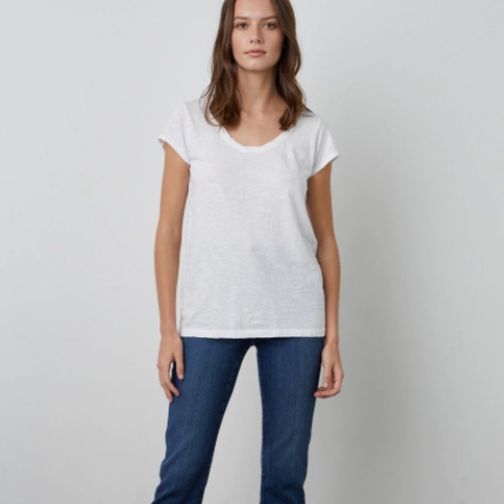 Velvet by Graham and Spencer Scoop Neck Tee Sky Blue Size Medium